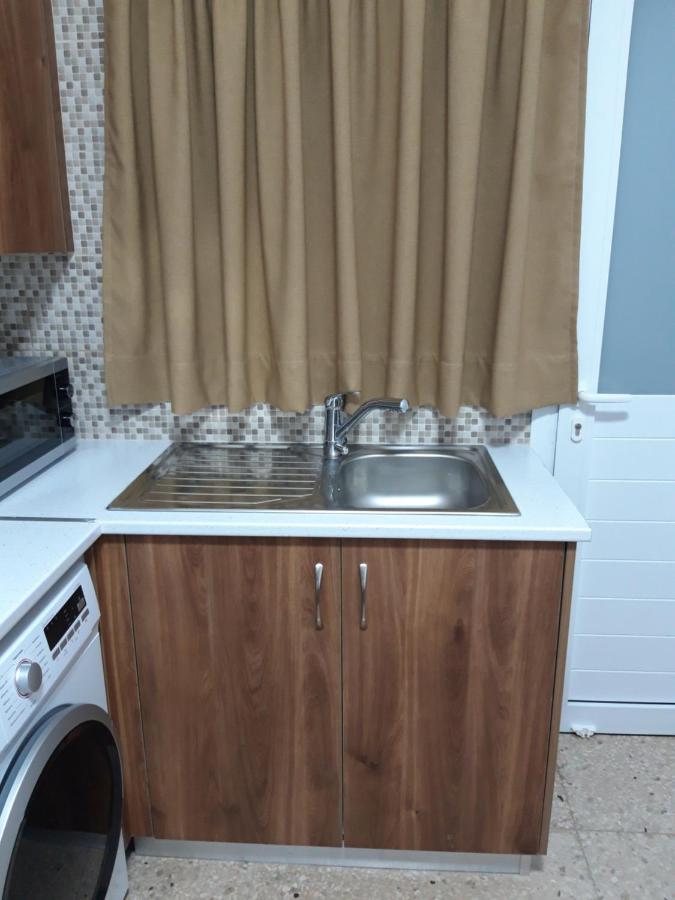 Costas Two-Bedroom Ground Floor Apartment パ フォス エクステリア 写真