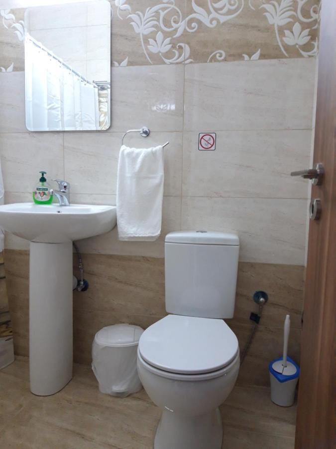 Costas Two-Bedroom Ground Floor Apartment パ フォス エクステリア 写真